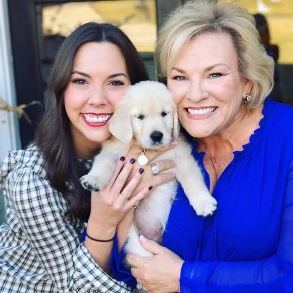 Meet your Posher, Claire - Picture 1 of 1